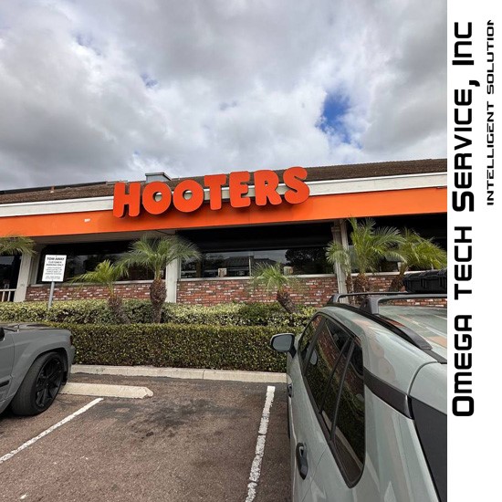 Hooters restaurant. Walk-in refrigeration systems repair