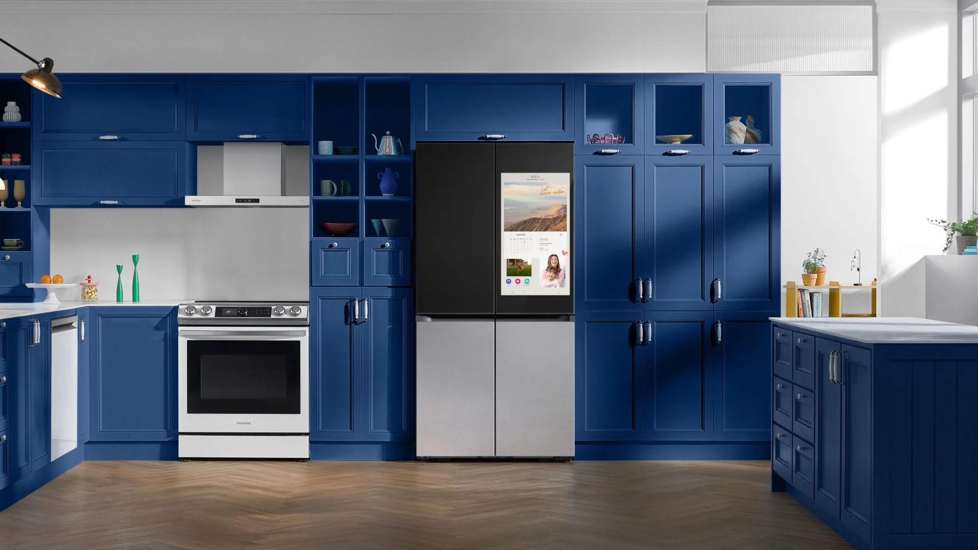 Samsung Bespoke 4 Door Flex-Refrigerator With Family Hub