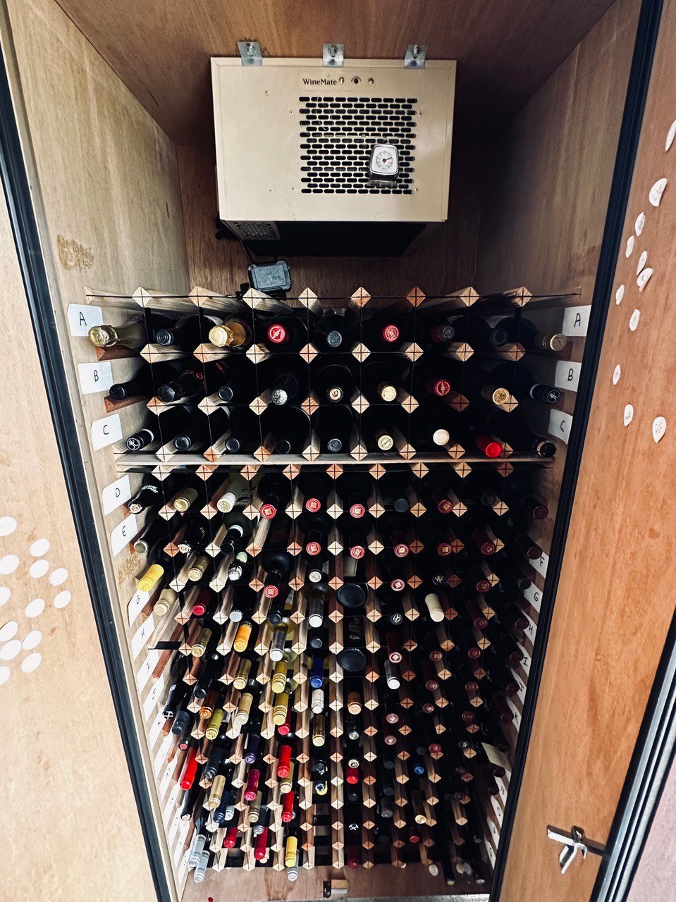 Wine cellar cooling system repair